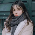 冬季温暖清新女头图片