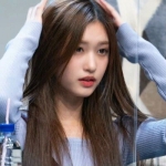 2023最流行的头像女