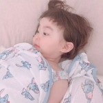2023新版微信头像可爱小女孩