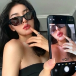 热门ins风酷女孩头像图片，潮流新选择！