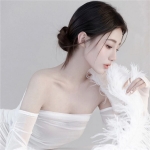 2024最新女生头像高清大图，惊艳度破表！