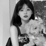 抖音热门独特韵味黑白女生头像，简约不简单
