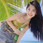 惊艳你的社交圈！2024新款真人女生头像图片合集