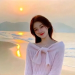 精选女生头像合集：100个高清图片任你选