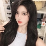 女生微信头像2024年最流行版：让你成为社交圈焦点！