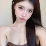 女生纯洁头像高质量版，清新脱俗，让人忍不住想多看几眼