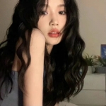 潮流引领！2024年女生图片头像热门推荐