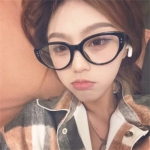 2024年微信头像新款女：独特风格，引领潮流