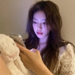 2024年女生微信头像超火爆款