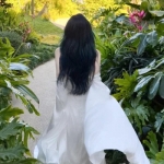 2024年最新款女生真人头像，时尚潮流之选！