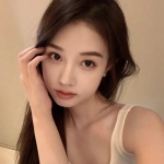 INS风高级感露脸头像女，独特魅力尽显 