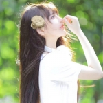 2024年流行的高级女生头像，品质卓越