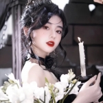 2024最火女生微信头像真人图片