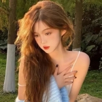精选2024年新版真人女生头像，各种风格，总有一款适合你！