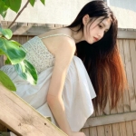 2024年最热门的真人女生头像图片