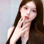 最新2024年真人女生微信头像图片