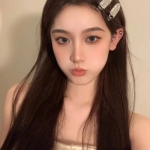2024年最新真人女生头像图片精选，让你瞬间爱上！