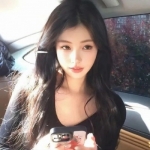 美女头像真人很吸引人，真的太有魅力啦！