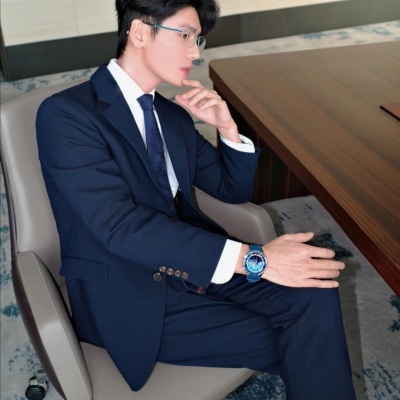 谁懂！成熟风高级感男生头像精选