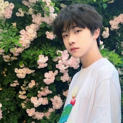 唯美浪漫春意真人情头推荐，甜度与颜值并存