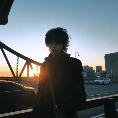 2026热门ins超酷个性男生头像｜每一张都自带高级氛围感