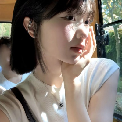 小众真人美女头像，赶紧给自己安排上！