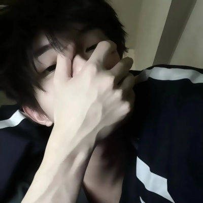 挖到宝啦！青春帅气小众男生头像来袭