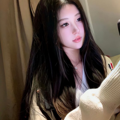 被问麻了的ins高级气质女生头像