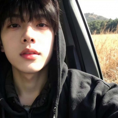 2026超火氛围感帅气男生头像，渣苏感 / 清冷感任选