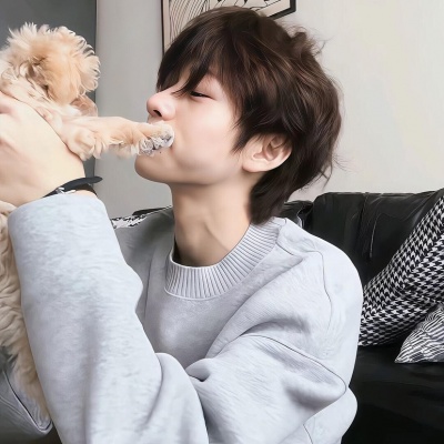 2026小众帅气男生头像推荐：高质感氛围感，告别烂大街