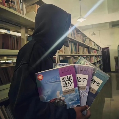 谁懂！清冷感氛围感男头太绝啦