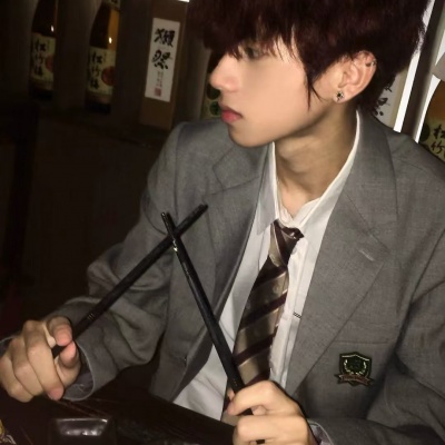 宝藏！青春小众男生头像来袭