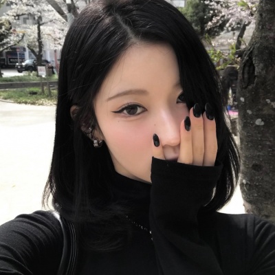 ins个性气质女生头像