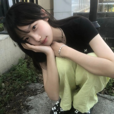宝藏清纯小众女头来袭
