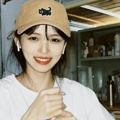 被这些ins纯欲甜美气质女生头像美到啦！