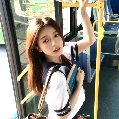 温柔清纯小众女生头像